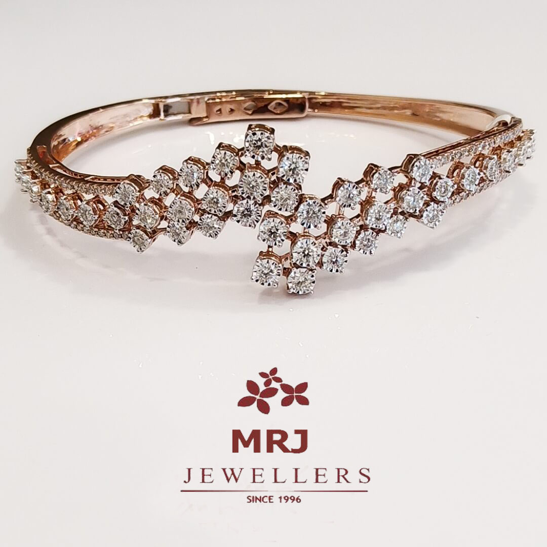 08-Diamond-RoseGold-Bracelet